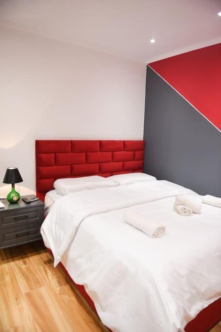 City Center 14 - Tirana Way Apartments Ngoại thất bức ảnh